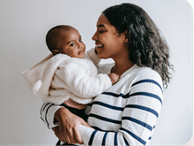 Load image into Gallery viewer, Nursicare Therapeutic Breast Pads for Wounded, Cracked, Painful Nipples. Box of 6.